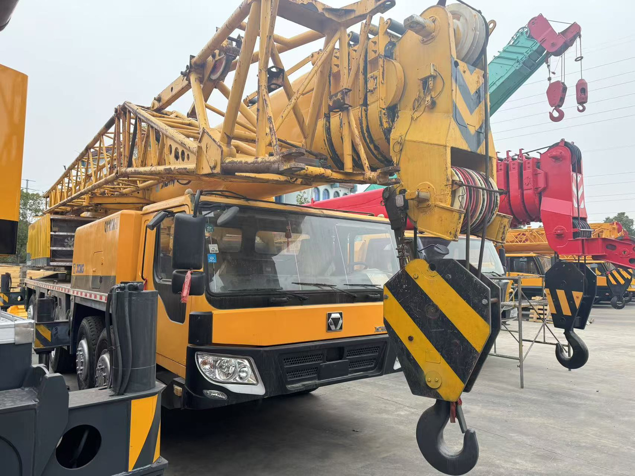 XCMG QY100K - Mobile crane: picture 1 XCMG QY100K - Mobile crane: picture 1