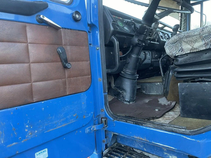 Cab chassis truck MAN 32.361 Chassis: picture 10