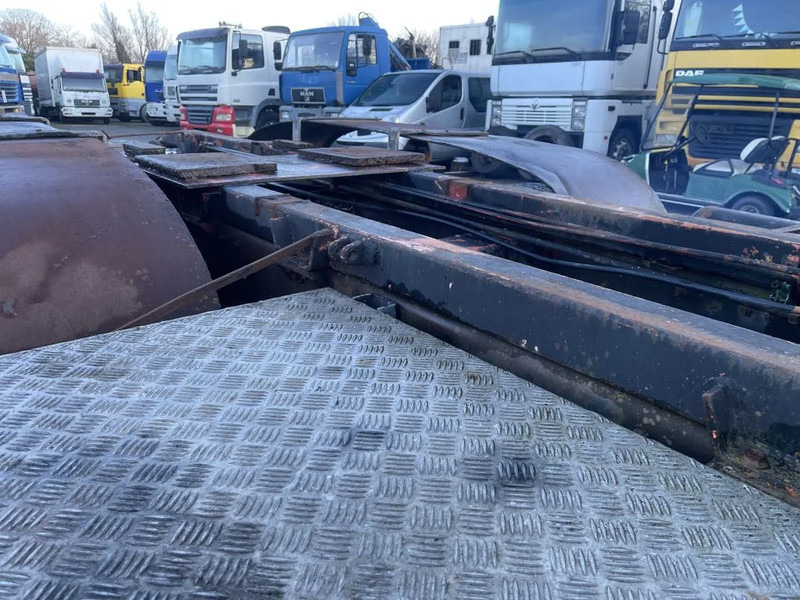 Cab chassis truck MAN 32.361 Chassis: picture 9