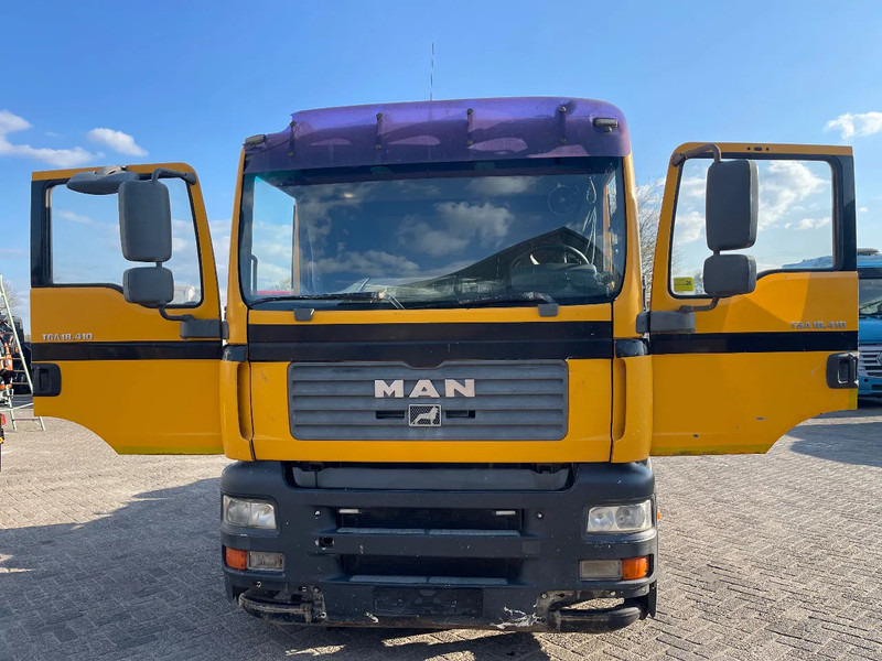 MAN TGA 18.410 Tractor manual pump - Tractor unit: picture 2 MAN TGA 18.410 Tractor manual pump - Tractor unit: picture 2