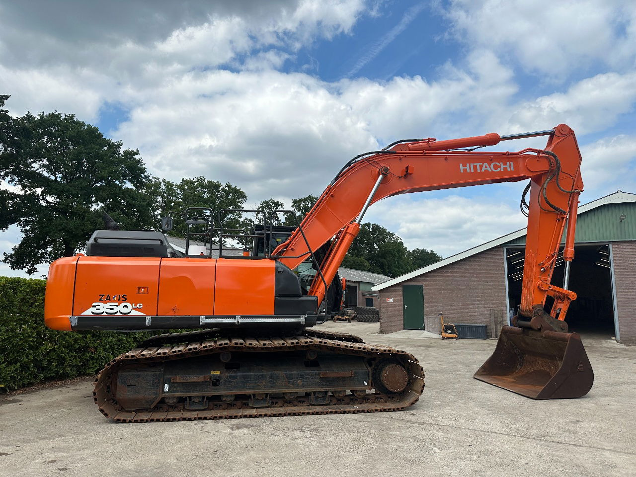 Hitachi ZX350LC-6 - Crawler excavator: picture 5 Hitachi ZX350LC-6 - Crawler excavator: picture 5