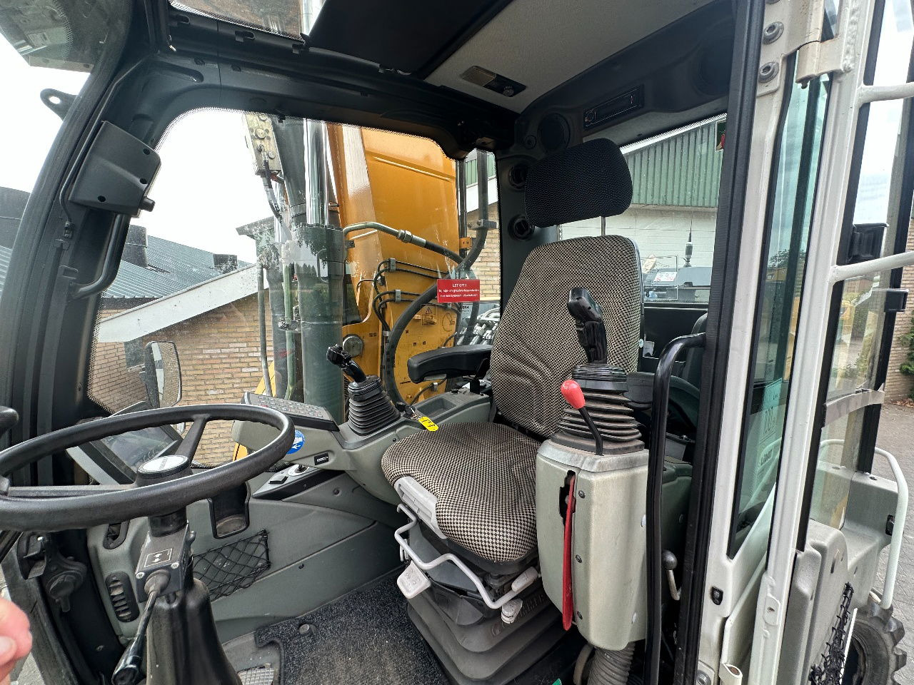 Wheel excavator Liebherr A914: picture 8