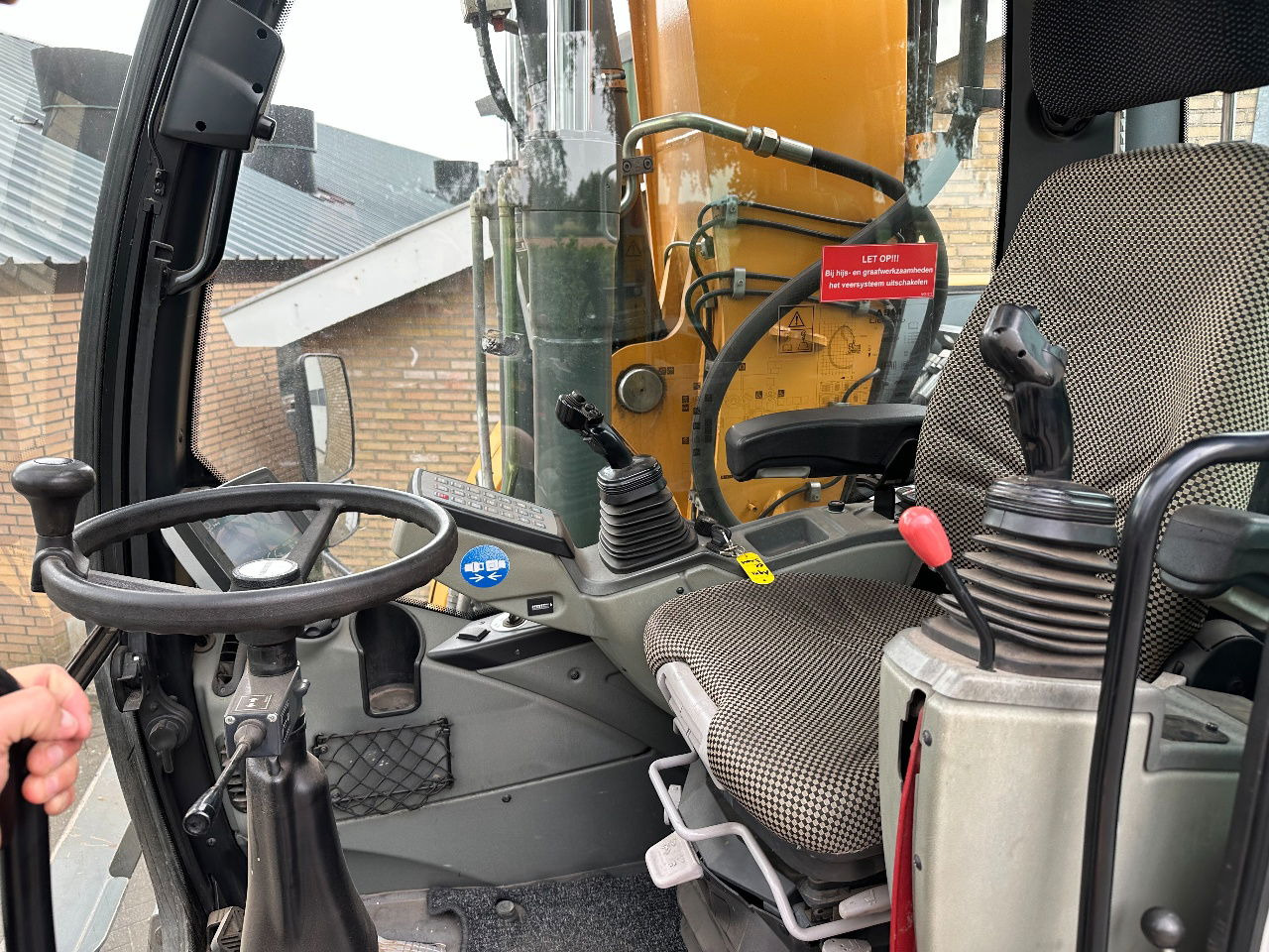 Wheel excavator Liebherr A914: picture 10