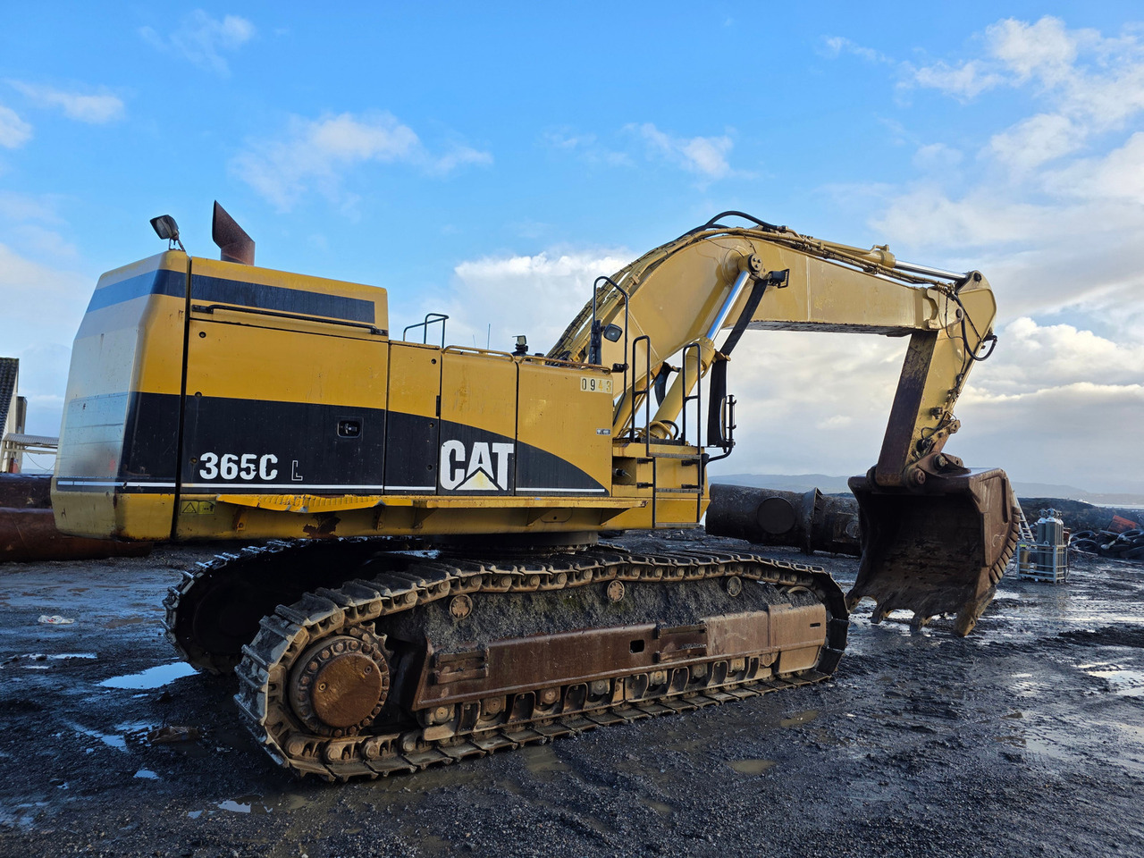Cat 365C - Crawler excavator: picture 3 Cat 365C - Crawler excavator: picture 3