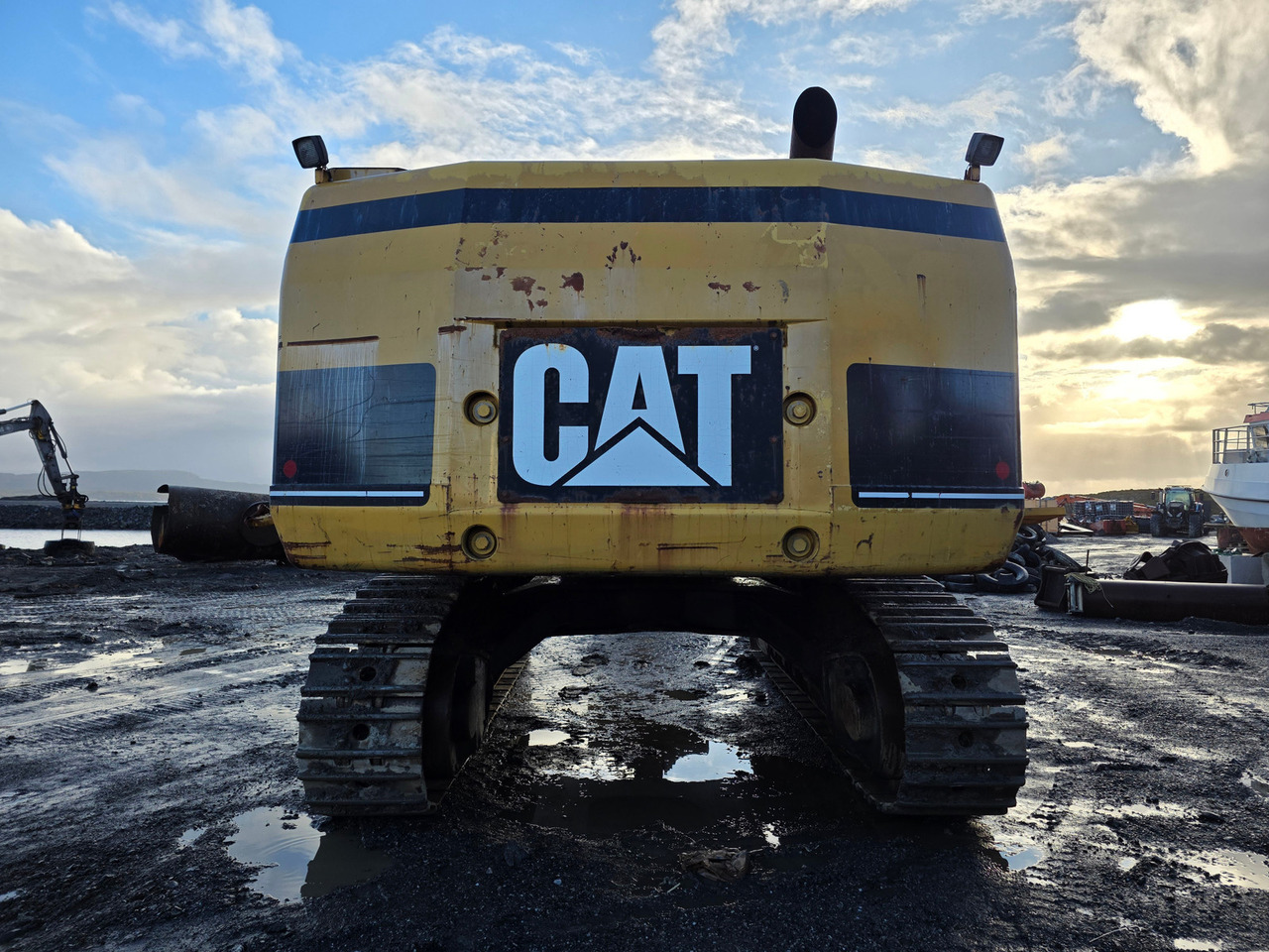 Cat 365C - Crawler excavator: picture 5 Cat 365C - Crawler excavator: picture 5