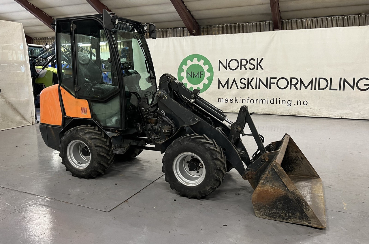 Giant V452T X-TRA HD - Wheel loader: picture 4 Giant V452T X-TRA HD - Wheel loader: picture 4