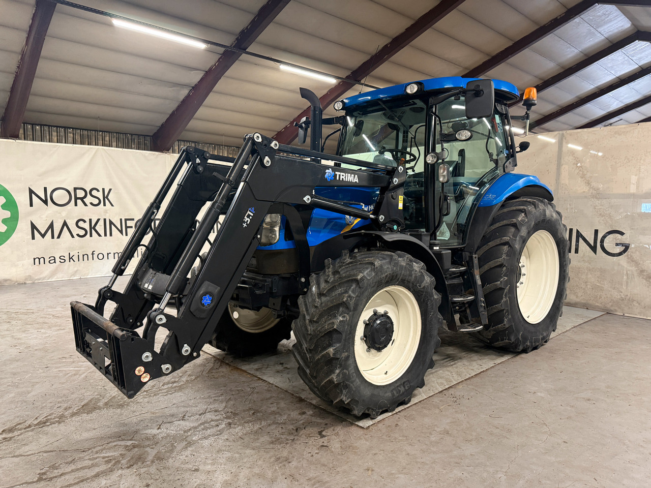 New Holland T6.140 EC - Farm tractor: picture 1 New Holland T6.140 EC - Farm tractor: picture 1