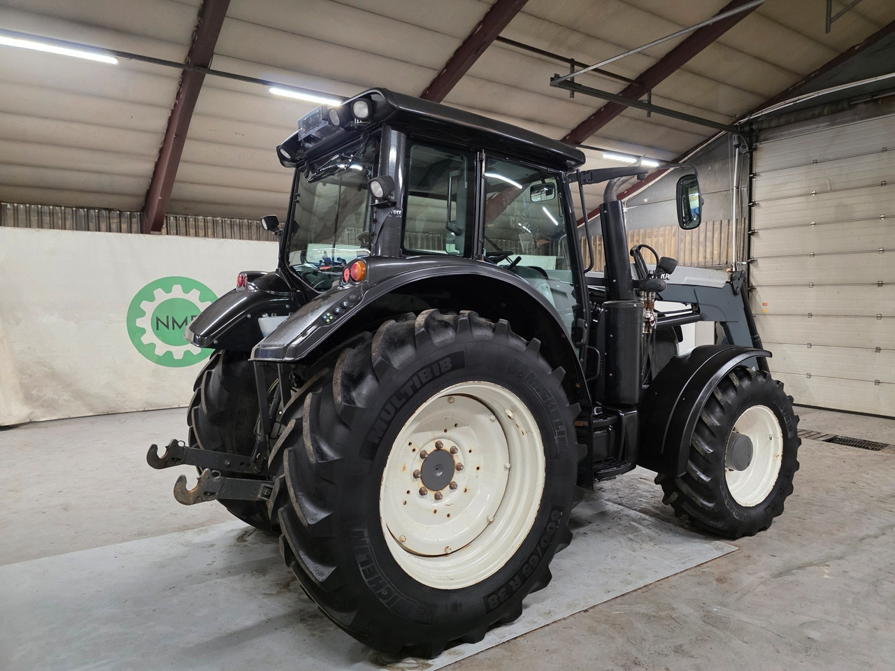 Valtra N163 Direct - Farm tractor: picture 5 Valtra N163 Direct - Farm tractor: picture 5