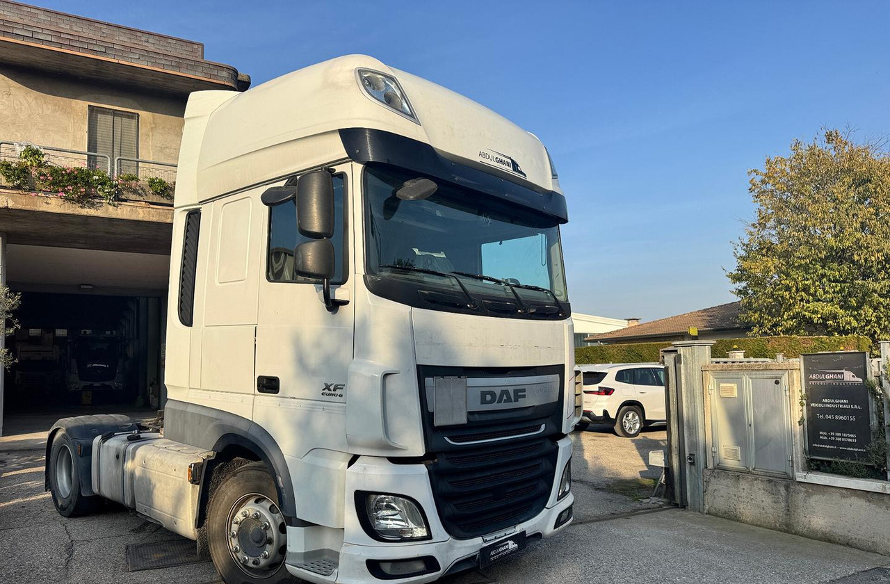 DAF XF 460 FT - 2017 - IMPIANTO RIBALTABILE - Tractor unit: picture 1 DAF XF 460 FT - 2017 - IMPIANTO RIBALTABILE - Tractor unit: picture 1