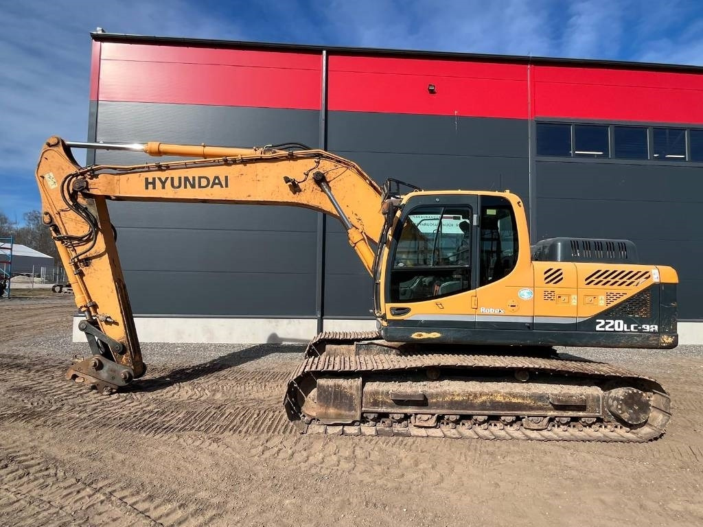 Hyundai Robex 220 LC-9 A - Crawler excavator: picture 3 Hyundai Robex 220 LC-9 A - Crawler excavator: picture 3