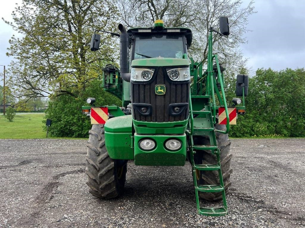Lease a John Deere R4040i  John Deere R4040i: picture 7