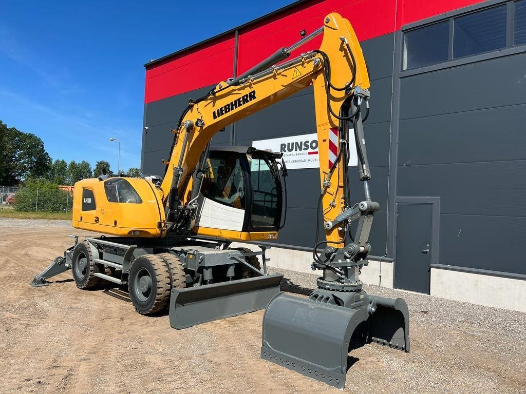 Liebherr LH 18 M Litronic - Waste/ Industry handler: picture 2 Liebherr LH 18 M Litronic - Waste/ Industry handler: picture 2