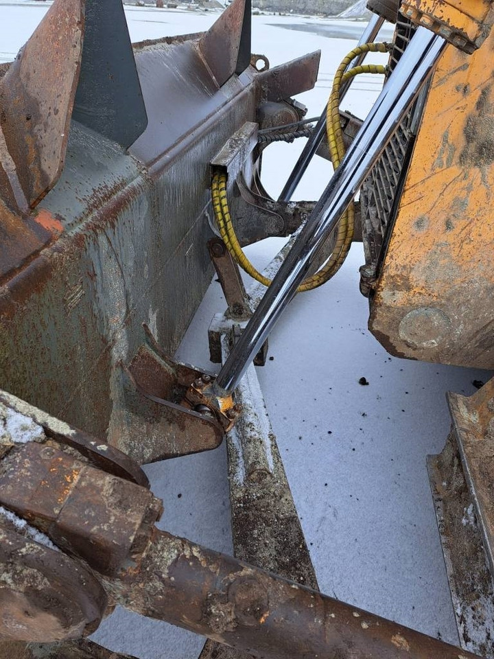 Bulldozer Liebherr PR 734 L: picture 21