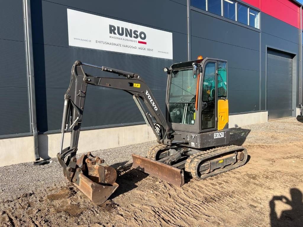 Volvo ECR 25 D - Mini excavator: picture 2 Volvo ECR 25 D - Mini excavator: picture 2