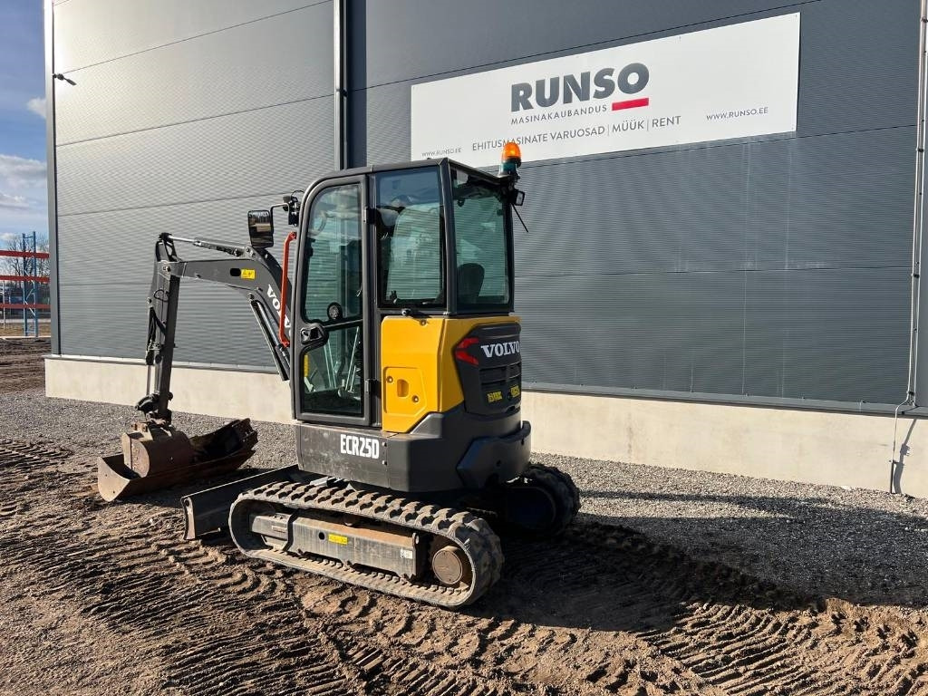 Volvo ECR 25 D - Mini excavator: picture 4 Volvo ECR 25 D - Mini excavator: picture 4