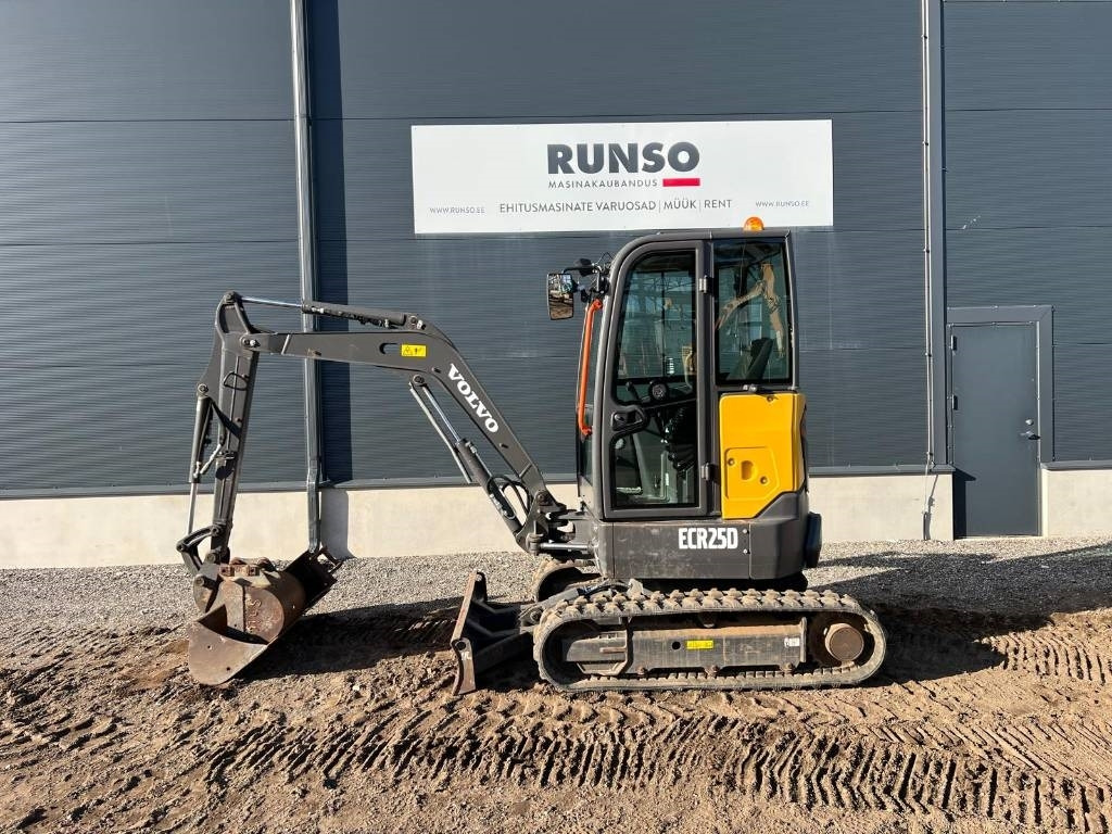 Volvo ECR 25 D - Mini excavator: picture 1 Volvo ECR 25 D - Mini excavator: picture 1