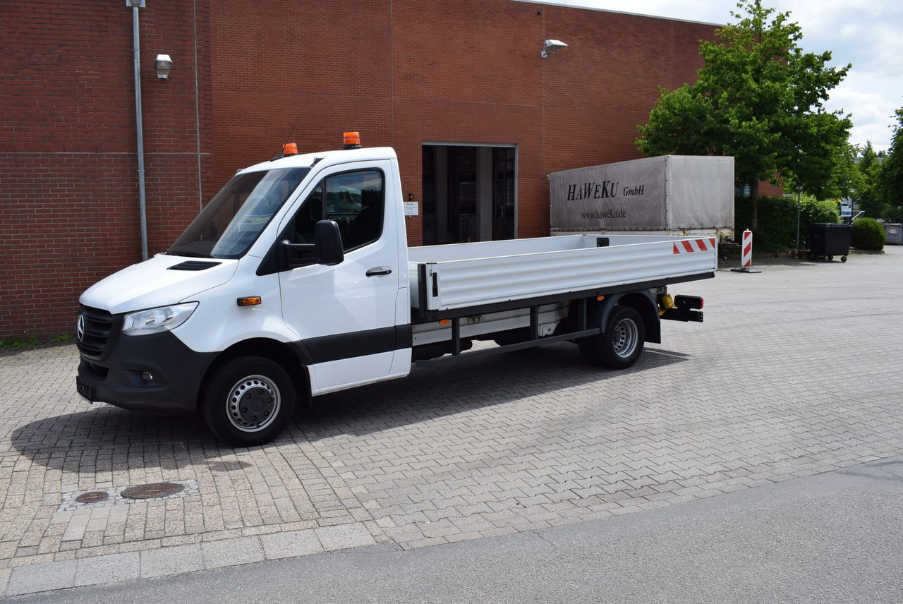 Mercedes-Benz Sprinter 514 Pritsche 4,30mAutomatik AHK 3,5 - Flatbed van: picture 3 Mercedes-Benz Sprinter 514 Pritsche 4,30mAutomatik AHK 3,5 - Flatbed van: picture 3