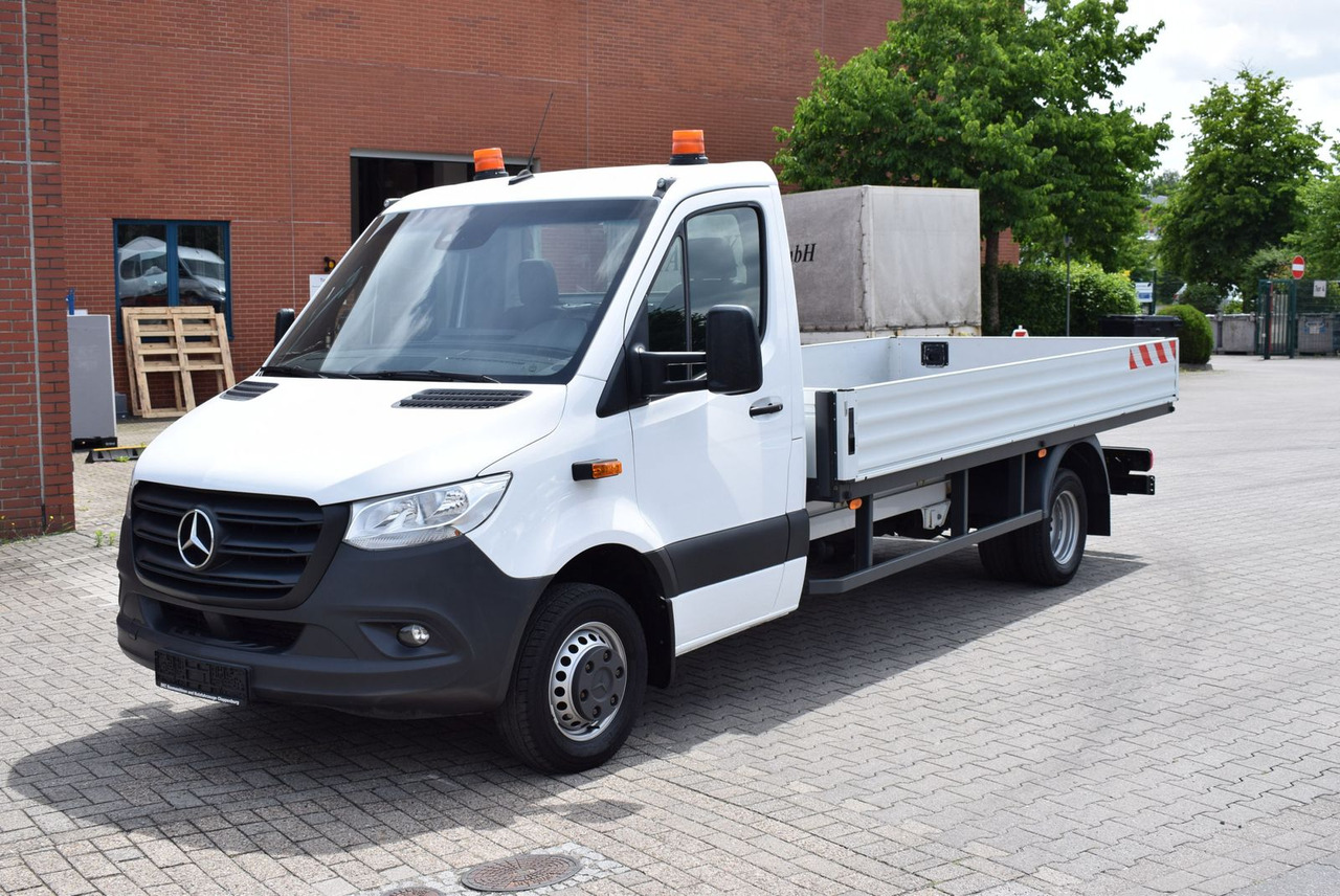 Mercedes-Benz Sprinter 514 Pritsche 4,30mAutomatik AHK 3,5 - Flatbed van: picture 2 Mercedes-Benz Sprinter 514 Pritsche 4,30mAutomatik AHK 3,5 - Flatbed van: picture 2