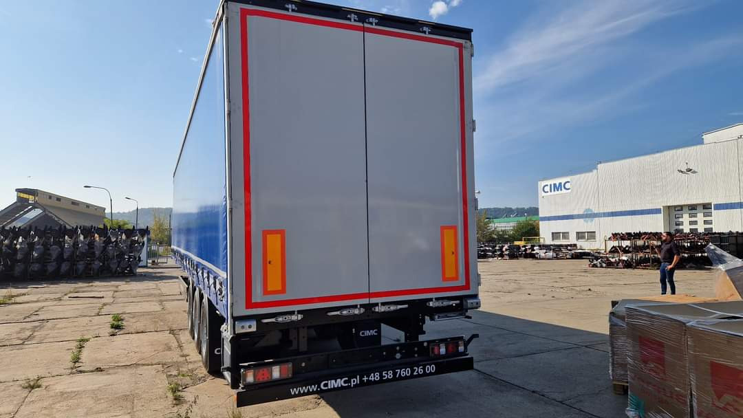 CIMC  - Curtainsider semi-trailer: picture 4 CIMC  - Curtainsider semi-trailer: picture 4