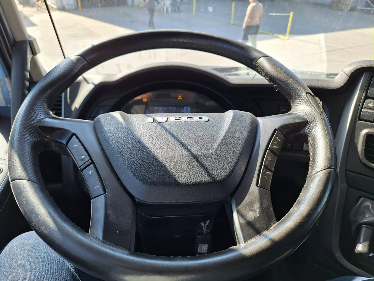 Lease a IVECO Stralis NP AS440S40T/P NG IVECO Stralis NP AS440S40T/P NG: picture 13 Lease a IVECO Stralis NP AS440S40T/P NG IVECO Stralis NP AS440S40T/P NG: picture 13