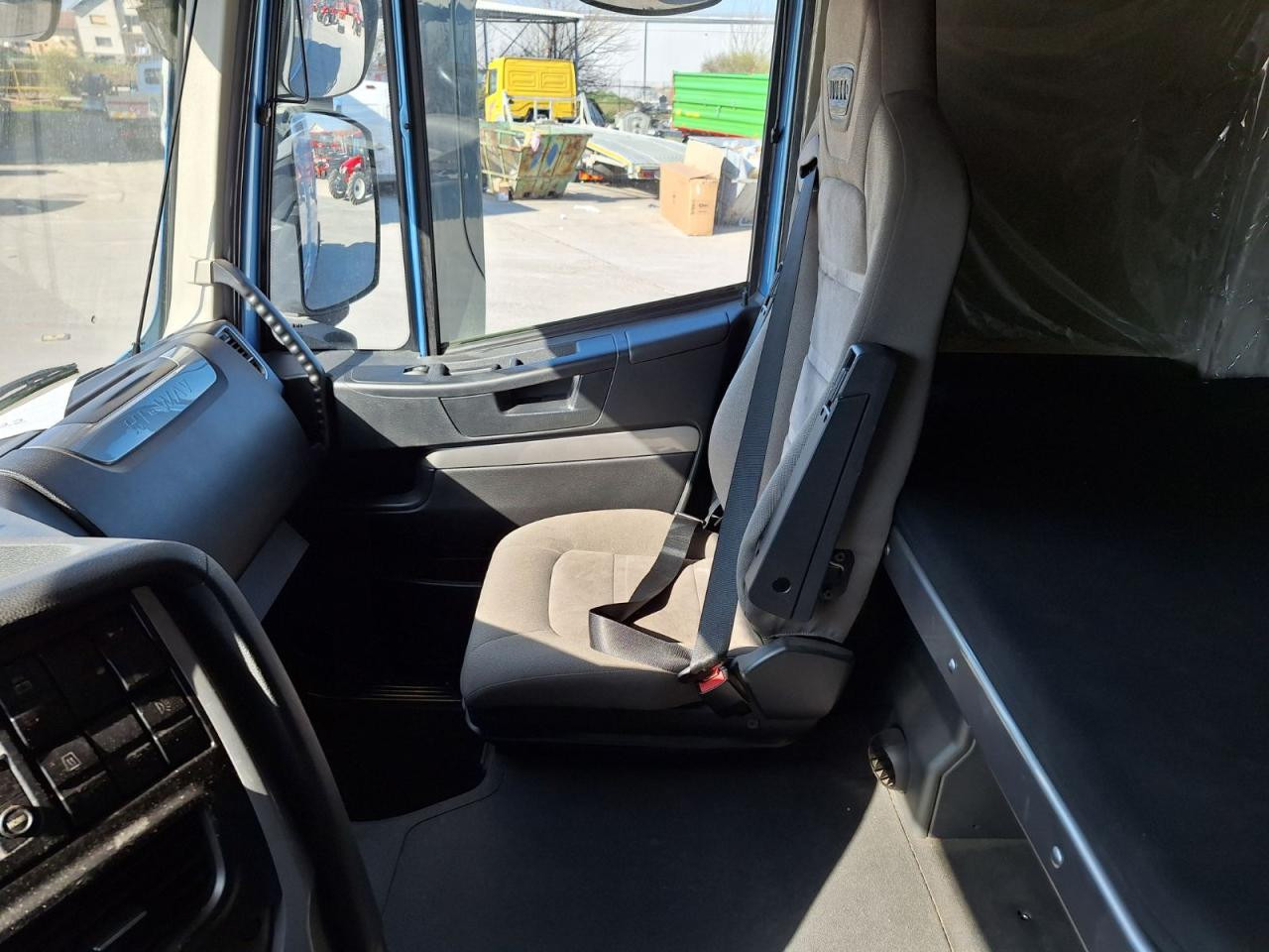 Lease a IVECO Stralis NP AS440S40T/P NG IVECO Stralis NP AS440S40T/P NG: picture 12 Lease a IVECO Stralis NP AS440S40T/P NG IVECO Stralis NP AS440S40T/P NG: picture 12