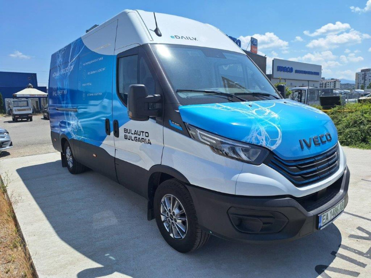 IVECO 35S14E/P - Panel van, Electric van: picture 4 IVECO 35S14E/P - Panel van, Electric van: picture 4