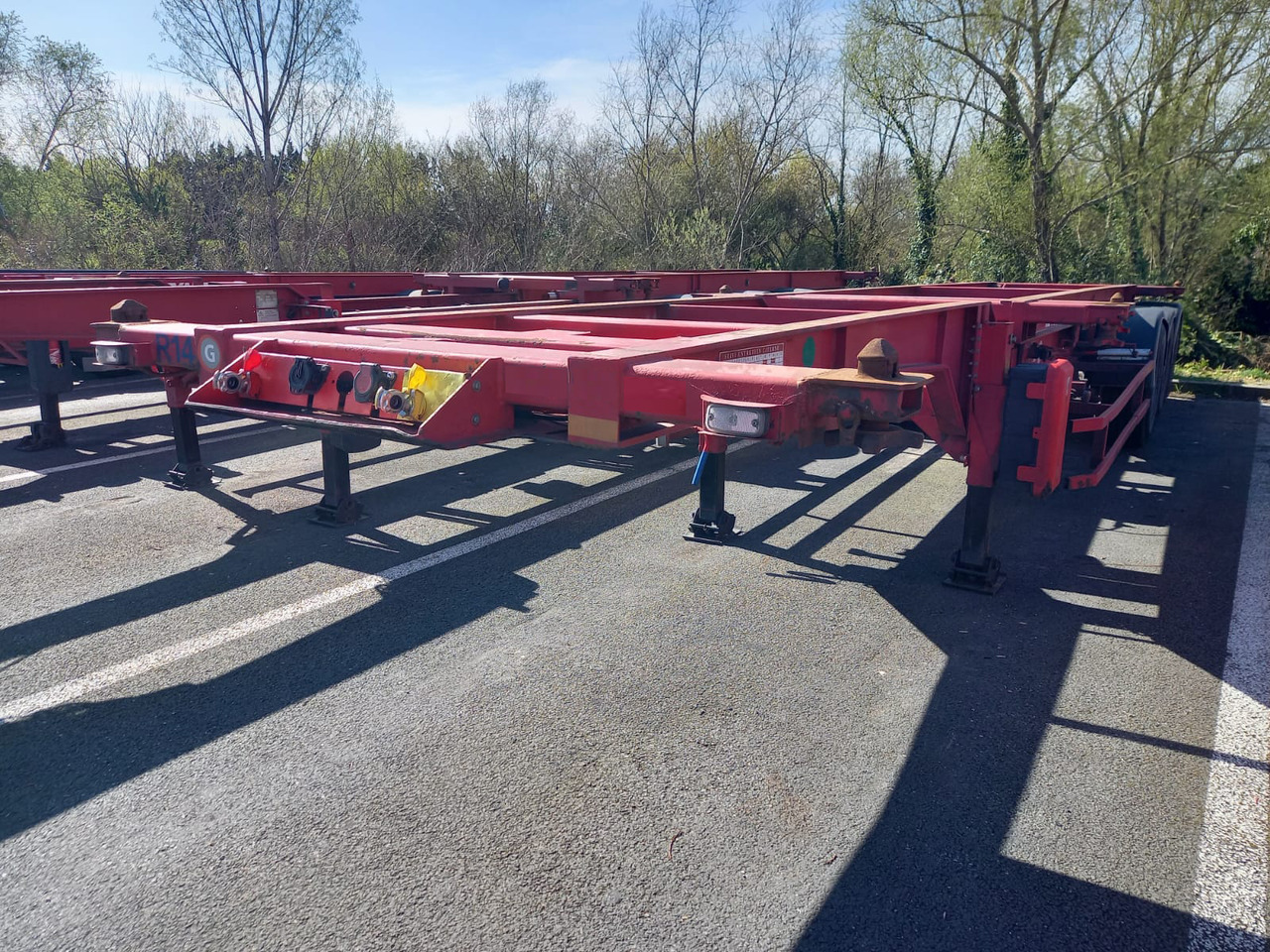 TROUILLET - Container transporter/ Swap body semi-trailer: picture 3 TROUILLET - Container transporter/ Swap body semi-trailer: picture 3