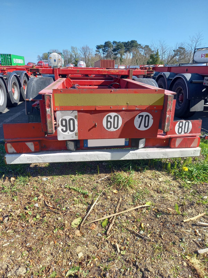 TROUILLET - Container transporter/ Swap body semi-trailer: picture 4 TROUILLET - Container transporter/ Swap body semi-trailer: picture 4