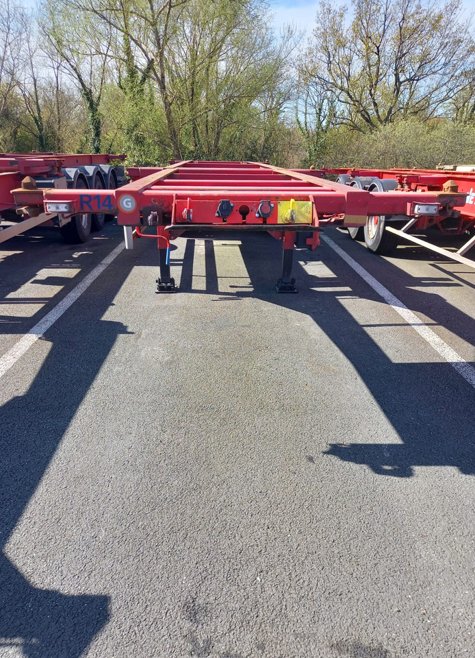 TROUILLET - Container transporter/ Swap body semi-trailer: picture 1 TROUILLET - Container transporter/ Swap body semi-trailer: picture 1