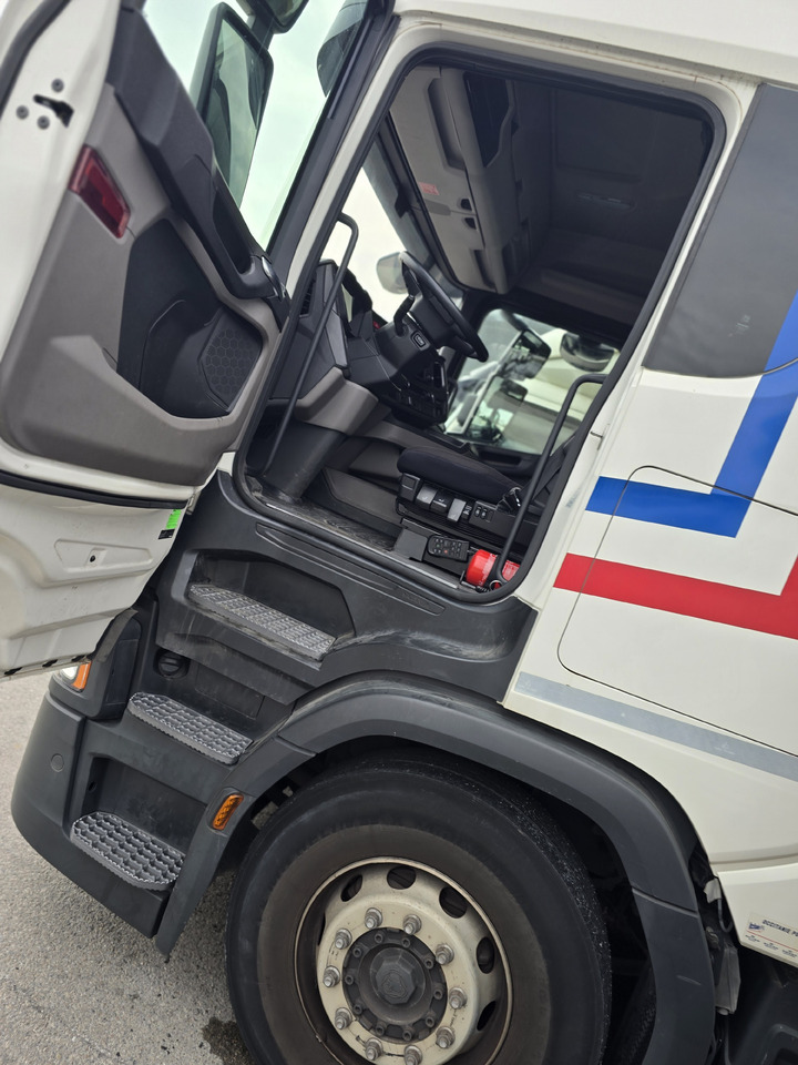 Lease a SCANIA R 450 SCANIA R 450: picture 13