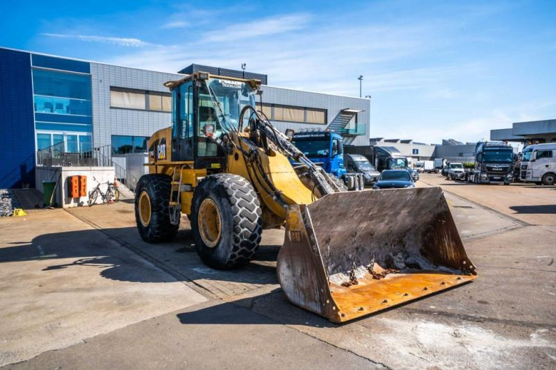 Caterpillar CAT 924G // GODET 3m3 - Wheel loader: picture 2 Caterpillar CAT 924G // GODET 3m3 - Wheel loader: picture 2