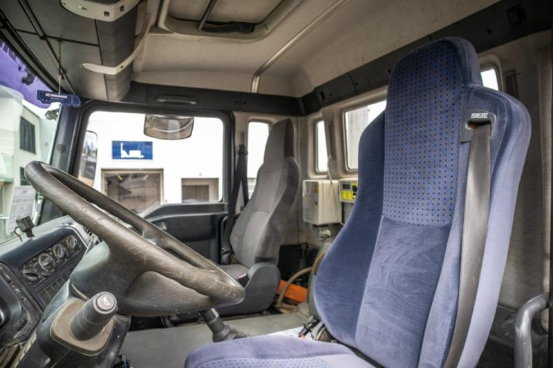 Lease a MAN TGA 32.400BB+LIEBHERR+BAND/TAPIS/THEAM16M MAN TGA 32.400BB+LIEBHERR+BAND/TAPIS/THEAM16M: picture 8 Lease a MAN TGA 32.400BB+LIEBHERR+BAND/TAPIS/THEAM16M MAN TGA 32.400BB+LIEBHERR+BAND/TAPIS/THEAM16M: picture 8