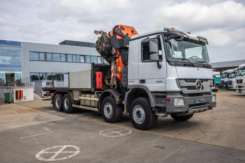 Mercedes 4144 K-MP3-8X4+PK740002(7xhydr.) - Dropside/ Flatbed truck, Crane truck: picture 4 Mercedes 4144 K-MP3-8X4+PK740002(7xhydr.) - Dropside/ Flatbed truck, Crane truck: picture 4