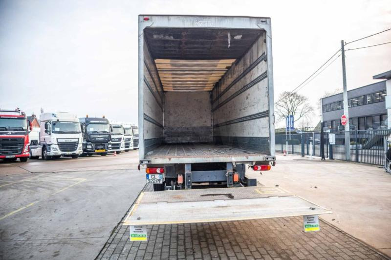 Renault MIDLUM 270 DXI - Box truck: picture 4 Renault MIDLUM 270 DXI - Box truck: picture 4
