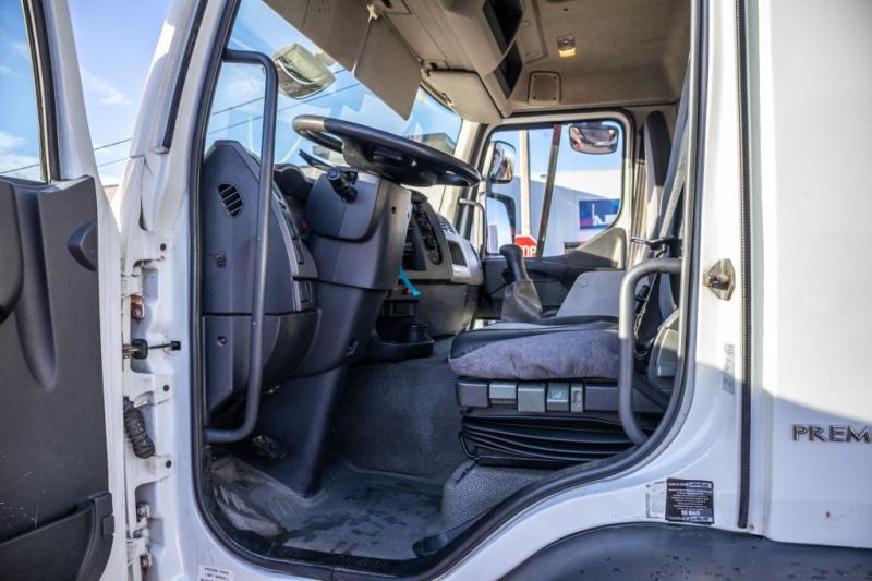 Box truck Renault PREMIUM 340 DXI+E5: picture 8