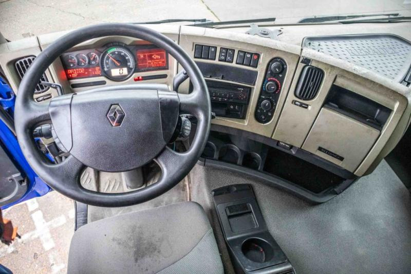 Interior photo 1: Curtainsider truck Renault PREMIUM 380 DXI+INTARDER+DHOLLANDIA