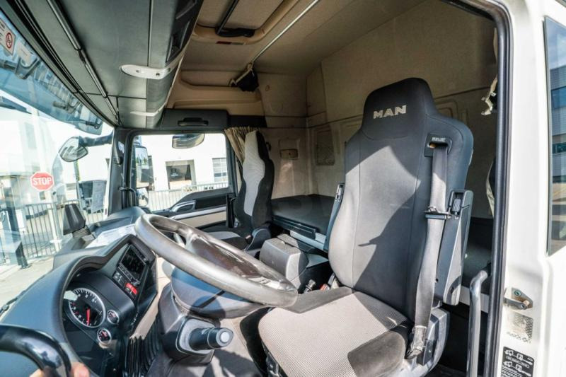 Tractor unit MAN TGX 18 460 XLX BLS+INTARDER+ADR+KIPHYDR.: picture 8