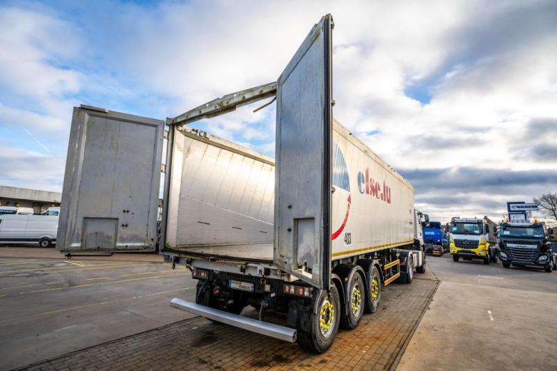 Wielton WIELTON-ALU-52M2(GRAIN/CEREALIERE/GETREIDE) - Tipper semi-trailer: picture 5 Wielton WIELTON-ALU-52M2(GRAIN/CEREALIERE/GETREIDE) - Tipper semi-trailer: picture 5