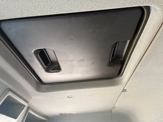 Lease a Mercedes-Benz Atego 1230 1230,1530 Klima Luft LBW LBW Mercedes-Benz Atego 1230 1230,1530 Klima Luft LBW LBW: picture 13 Lease a Mercedes-Benz Atego 1230 1230,1530 Klima Luft LBW LBW Mercedes-Benz Atego 1230 1230,1530 Klima Luft LBW LBW: picture 13