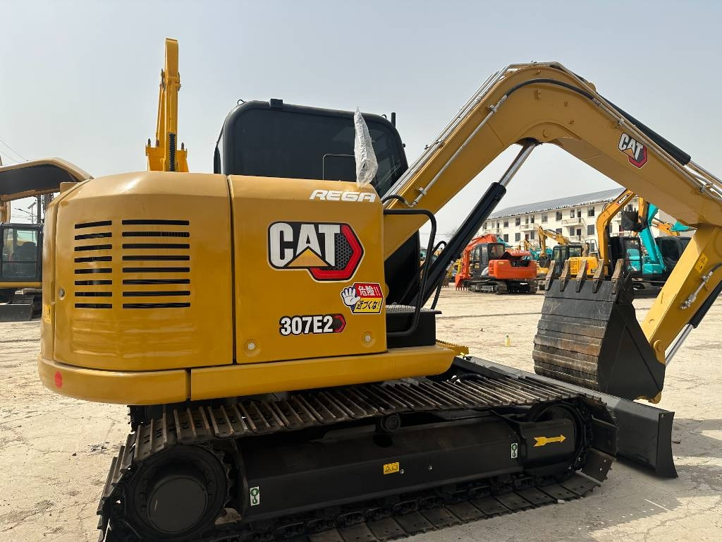CAT 307E2 - Mini excavator: picture 1 CAT 307E2 - Mini excavator: picture 1