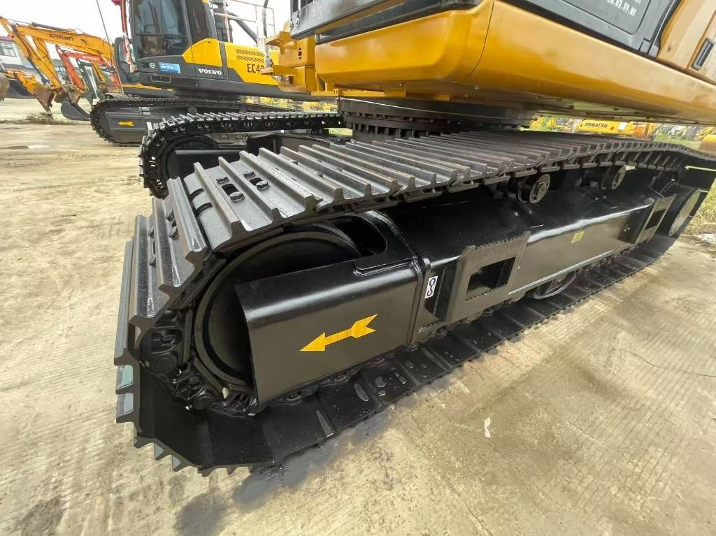 CAT 336GC - Crawler excavator: picture 2 CAT 336GC - Crawler excavator: picture 2