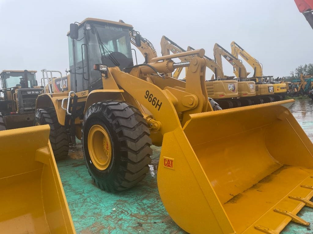 CAT 966 H - Wheel loader: picture 3 CAT 966 H - Wheel loader: picture 3