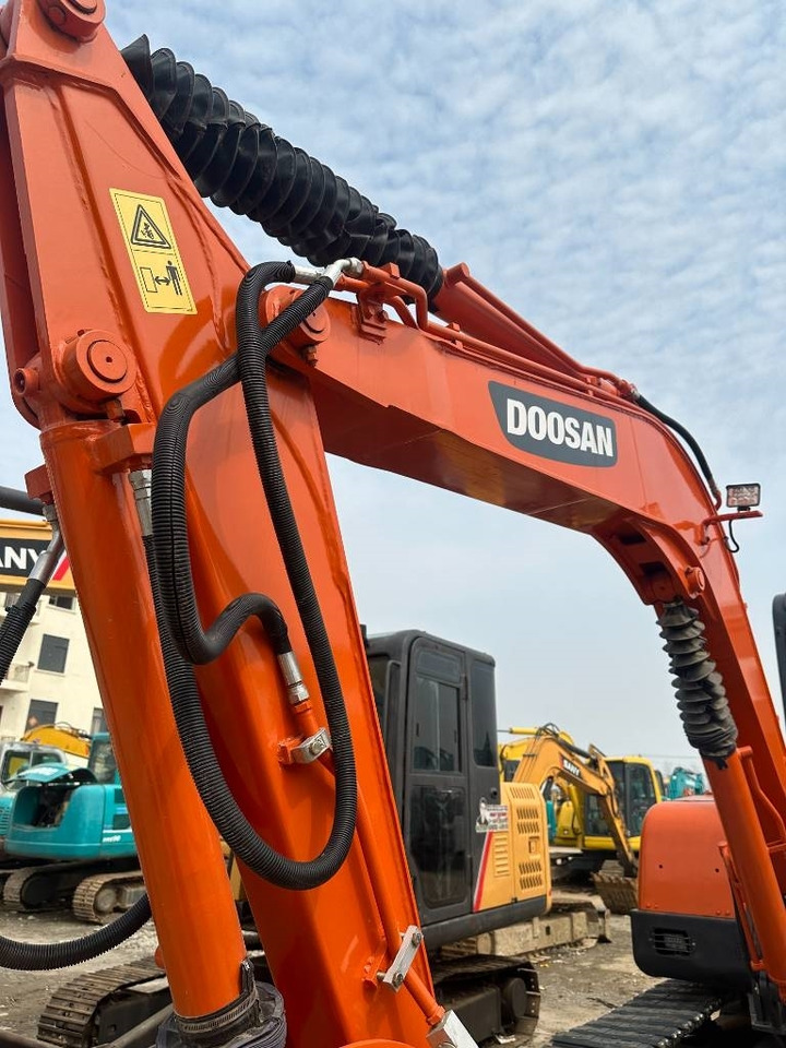 Doosan DH 60 - Mini excavator: picture 4 Doosan DH 60 - Mini excavator: picture 4