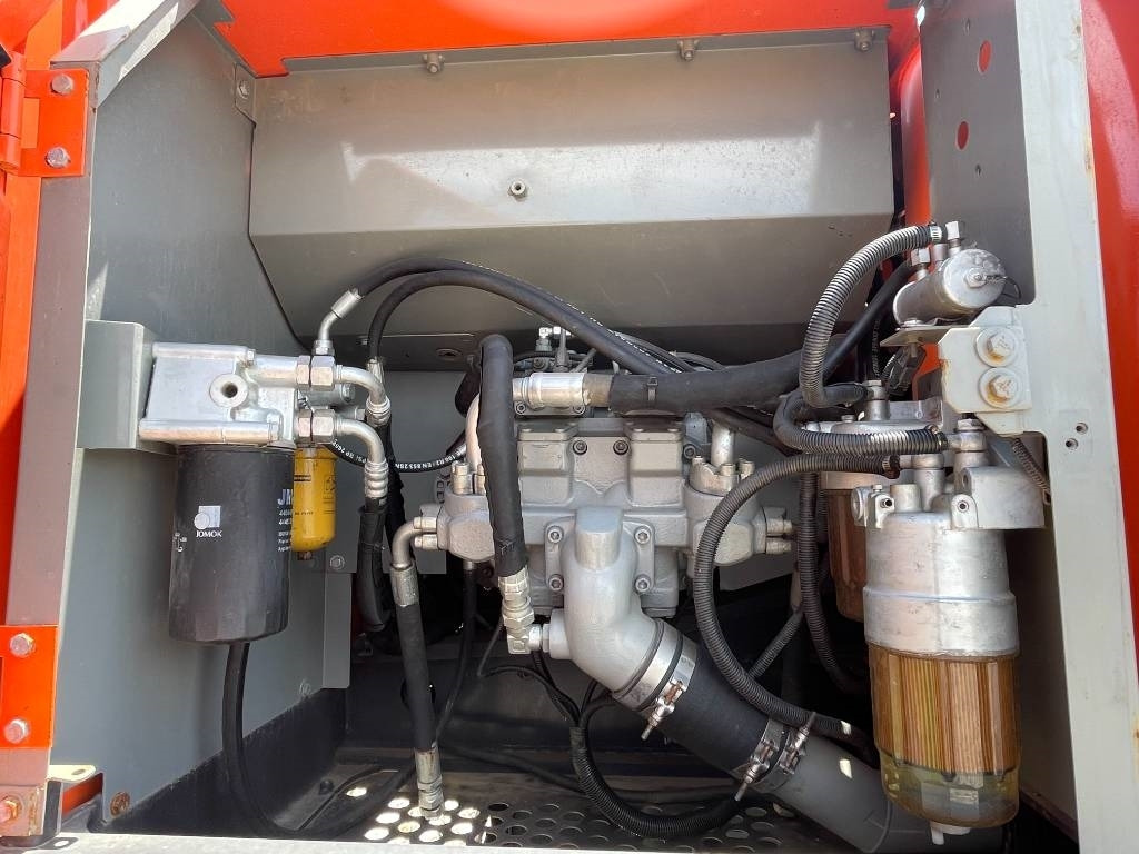 Hitachi ZX 200 - Crawler excavator: picture 5 Hitachi ZX 200 - Crawler excavator: picture 5