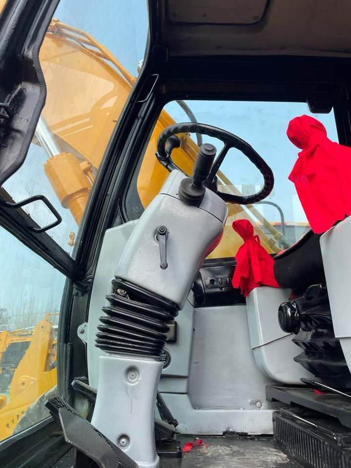 Hyundai R150W - Wheel excavator: picture 4 Hyundai R150W - Wheel excavator: picture 4