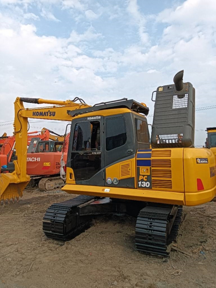 Komatsu PC 130  - Crawler excavator: picture 5 Komatsu PC 130  - Crawler excavator: picture 5