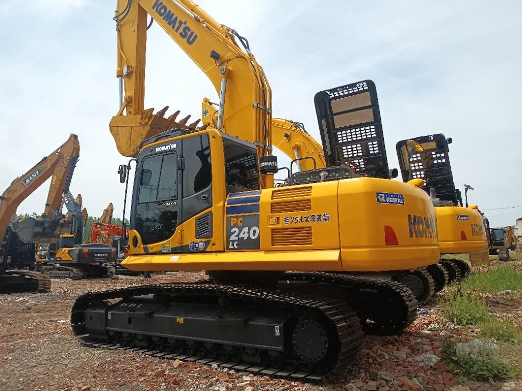 Komatsu PC 240 LC-8 - Crawler excavator: picture 5 Komatsu PC 240 LC-8 - Crawler excavator: picture 5