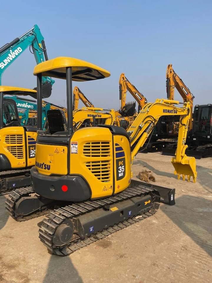 Komatsu PC 35 - Mini excavator: picture 1 Komatsu PC 35 - Mini excavator: picture 1