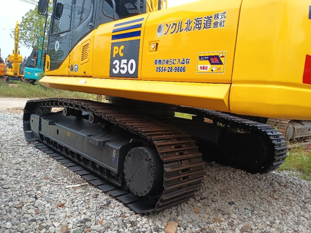 Lease a Komatsu PC 350  Komatsu PC 350: picture 9