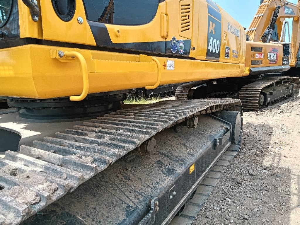 Komatsu PC 400  - Crawler excavator: picture 5 Komatsu PC 400  - Crawler excavator: picture 5